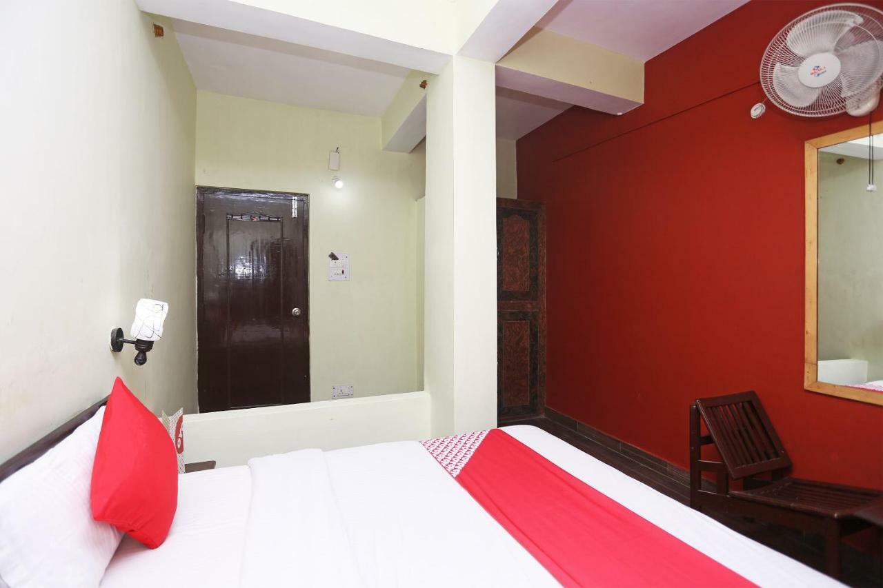 Hotel Sunita Алмора Екстериор снимка