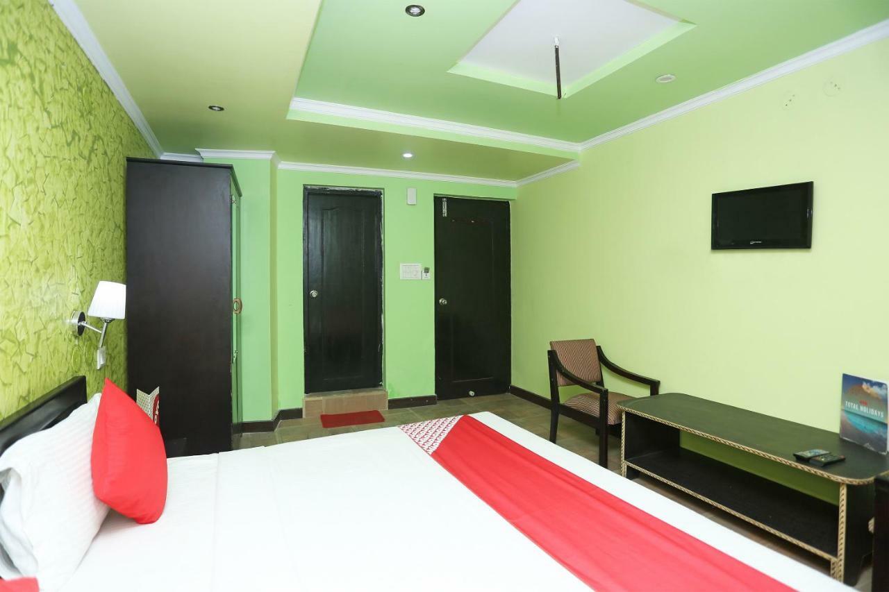 Hotel Sunita Алмора Екстериор снимка